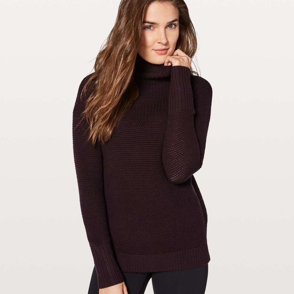 LULULEMON 100% MERINO WOOL TURTLENECK SWEATER - Picture 1 of 4